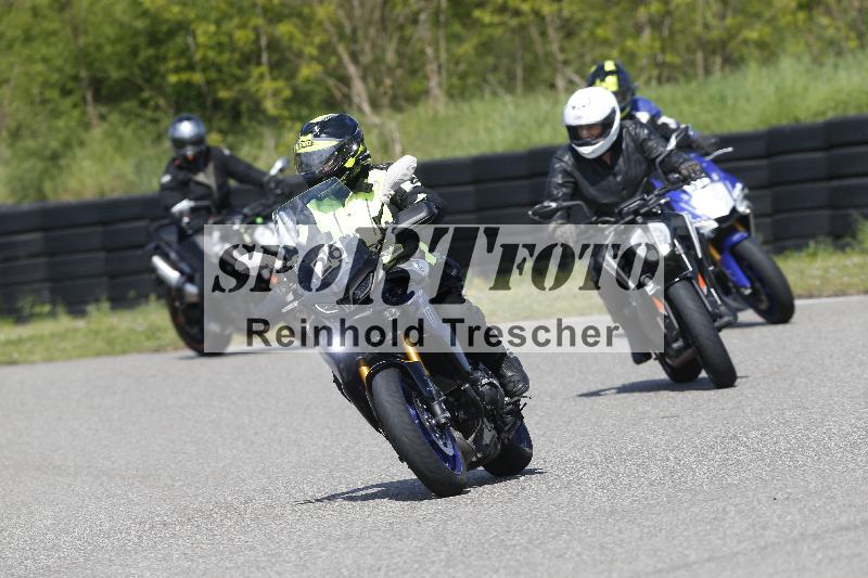 /Archiv-2025/09 22.04.2025 Cornu Master School ADR/gruen-vert/26